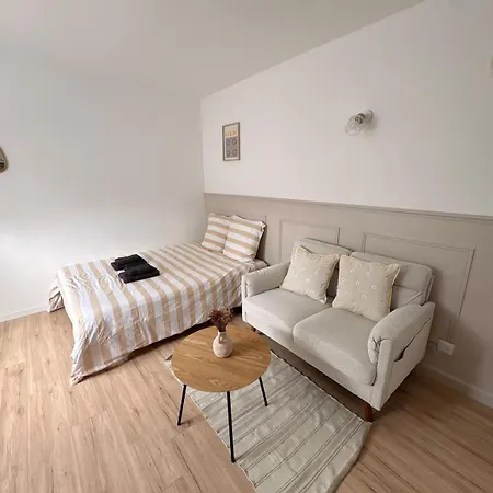 Cosy & Lumineux Parking Prive شقة لا روش سور يو
